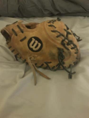 Wilson A2000 CM3333" Baseball Glove
