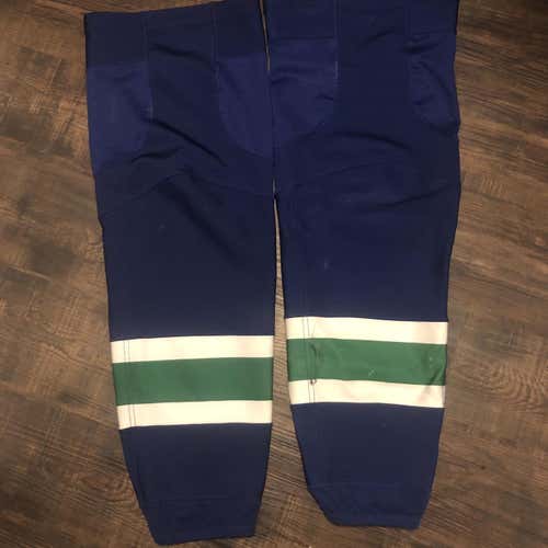 Vancouver Canucks Large Reebok Pro Stock Socks