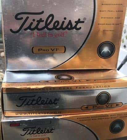 4 Dozen Titleist Pro V1 and Pro V1X  golf balls.
