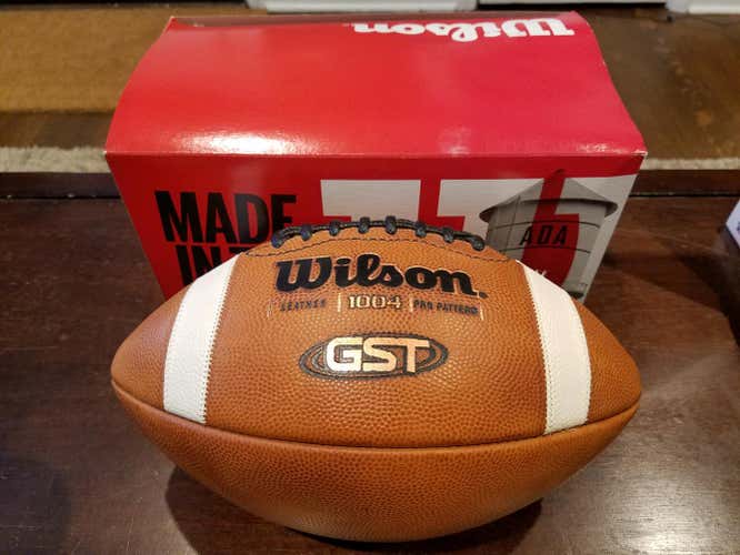 Wilson Football 1004 GST - New