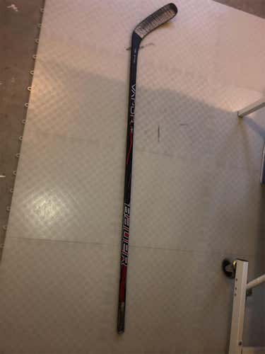 Intermediate Right Handed Vapor APX Mid  Hockey Stick