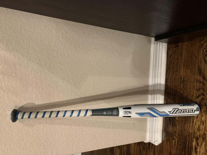 Mizuno Composite NIGHTHAWK Bat (-10) 20 oz 30"