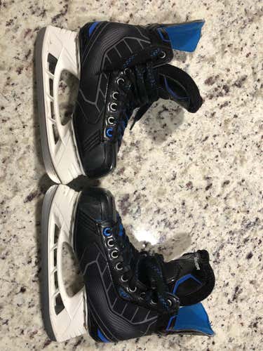 Senior Bauer Nexus 7000 D&R (Regular)  Size 6 Hockey Skates