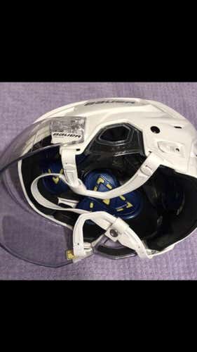 Bauer Re-akt 150 Medium Hockey Helmet With Half Shield Visor