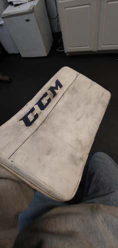 Senior CCM Full Right Retro Flex 450 blocker