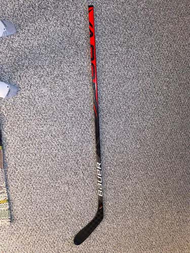 Intermediate RH Pro-Stock Bauer Flylite