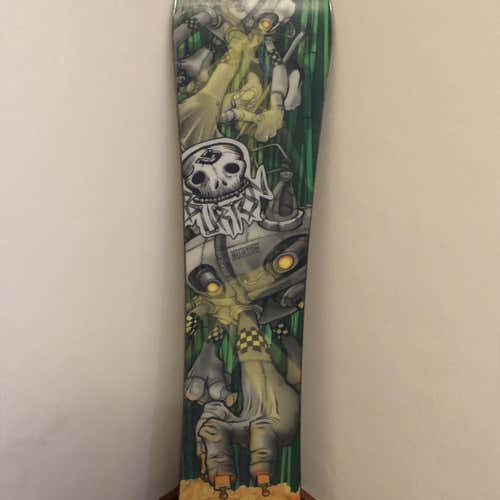 Unisex  Burton SuperFly Without Bindings Medium Flex True Twin Snowboard