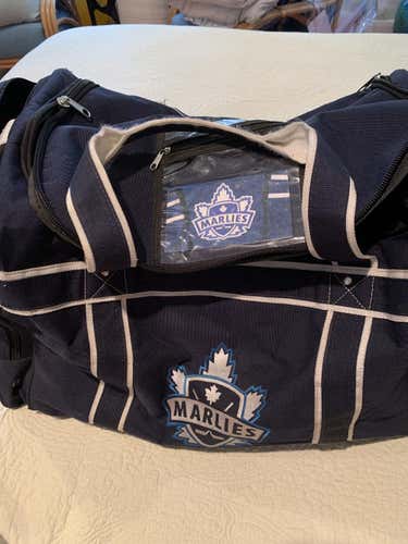 Marlies navy blue bag