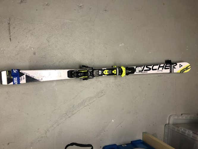 Fischer Racing RC4 World Cup GS Junior Skis With Bindings