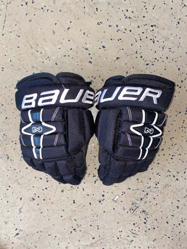 Black Junior Bauer Nexus N7000 11" Gloves