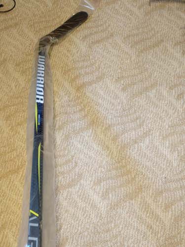 NEW Warrior Right Handed Alpha QX Pro Hockey Stick W03 Backstrom Mid Curve 70 Flex