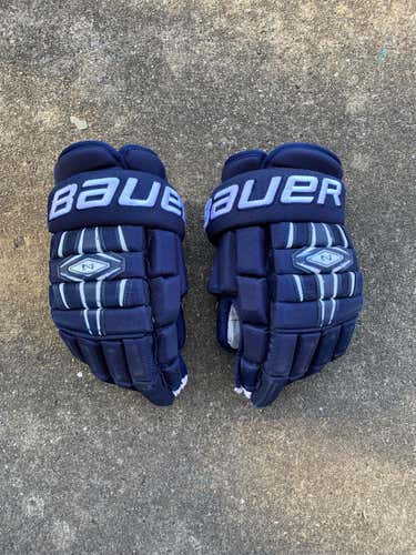 Navy Senior Bauer Nexus 800 15"  Gloves
