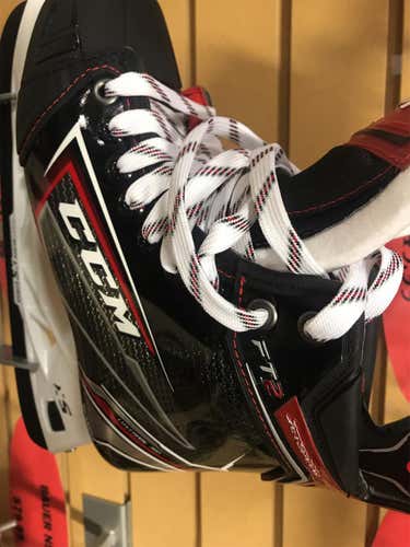 Junior CCM JetSpeed FT2 D&R (Regular)  Size 4.5 Hockey Skates