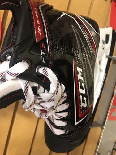 Junior CCM JetSpeed FT2 D&R (Regular)  Size 5 Hockey Skates