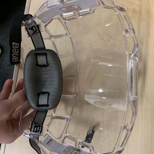 Senior Medium Bauer Fish Bowl