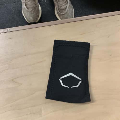 Senior EvoShield Wrist Guards