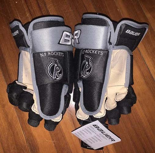 Senior Bauer Classic 4-Roll 13" Gloves