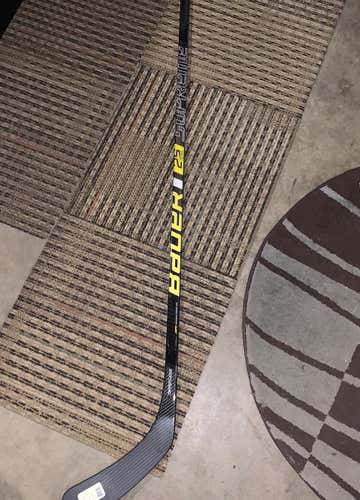 Bauer Supreme 2s Team Stick -New With Tags!
