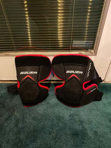 Bauer X900 Knee & Thigh Guards Used