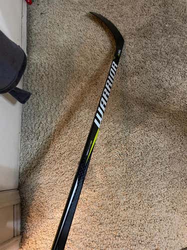 Right Handed Alpha QX Pro Stock Hockey Stick