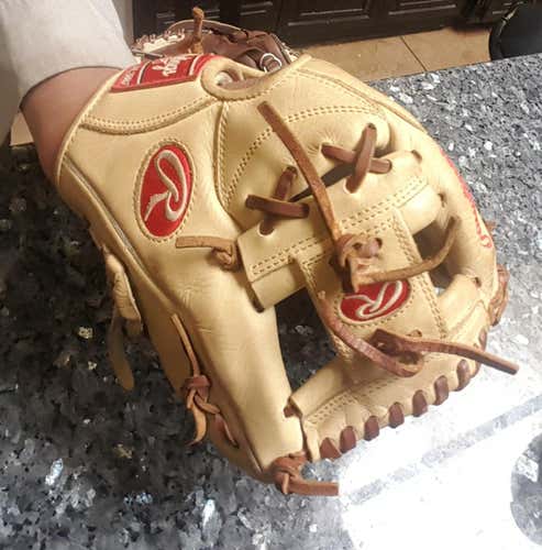 Tan High School/College Rawlings Right Handed Infield Gold Glove Elite Baseball Glove 11.25"