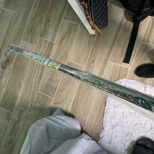 New Right Handed Supreme 2S Pro Hockey Stick