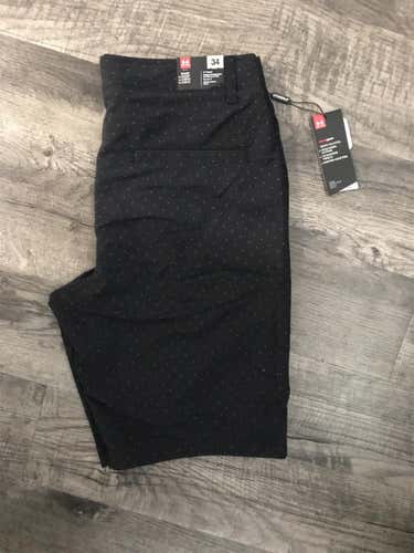 Mens Size 34 Under Armour Golf Shorts