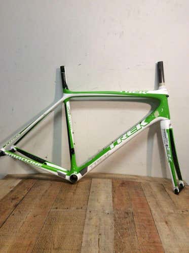Trek Madone Full Carbon Frame!~56 Cm~Green/White~Made in USA!
