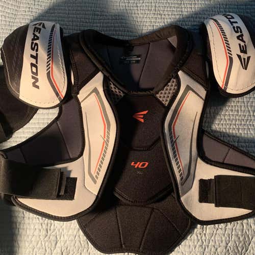 Senior Extra Large Easton Synergy 40  Shoulder Pads