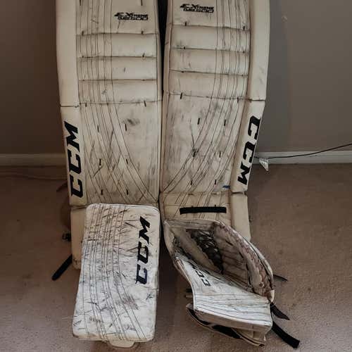 White Senior 35" CCM Extreme Flex 500 Goalie Leg Pads Pro Stock