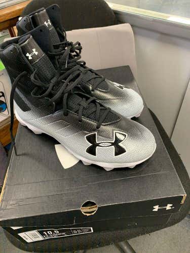 Adult Mens Size 10.5, Brand New Under Armour Football Cleats