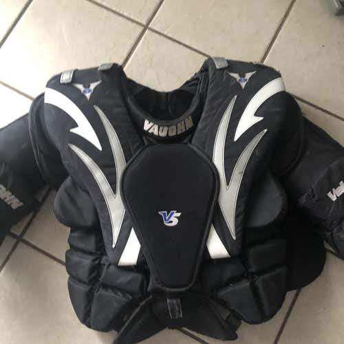 Senior Small Vaughn V5 Pro Stock Goalie Chest Protector