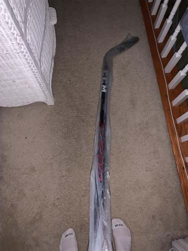 Junior Right Handed JetSpeed Pro Pro Stock Hockey Stick