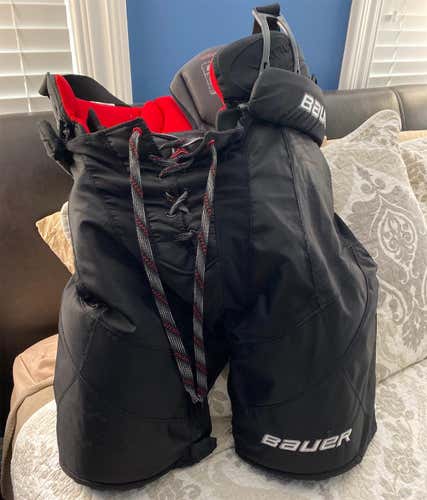Black Senior Medium Bauer Vapor 1X Hockey Pants