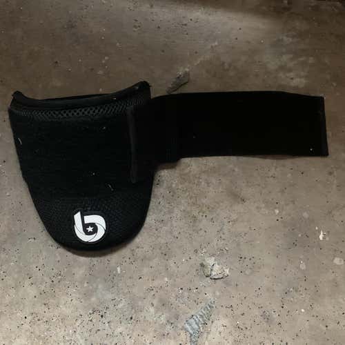 New Junior  Elbow Protection