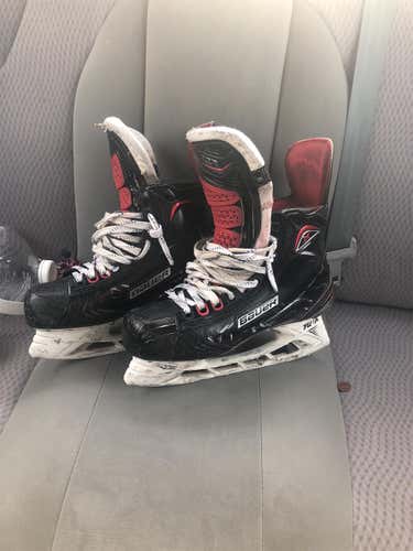 Senior Bauer Vapor 1X D&R (Regular) Pro Stock Size 8 Hockey Skates