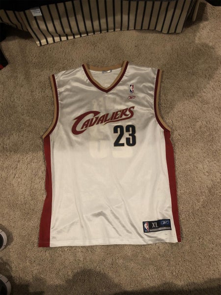 Cleveland Cavaliers #23 LeBron James White Name & Number T-Shirt