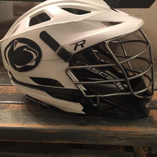 White Adult Cascade R Helmet