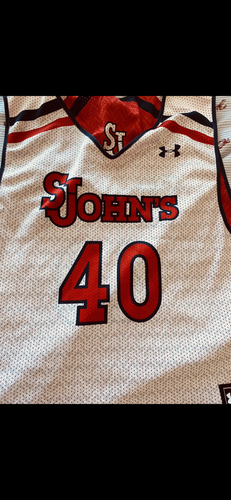 Adult Large Under Armour Jersey