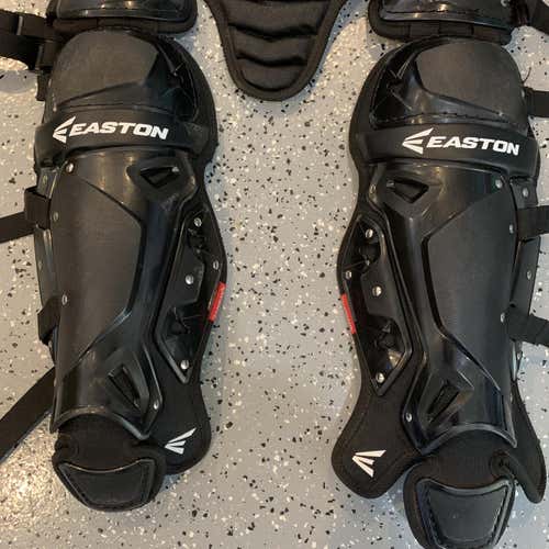 Youth Easton M5 Qwikfit Catcher's Set