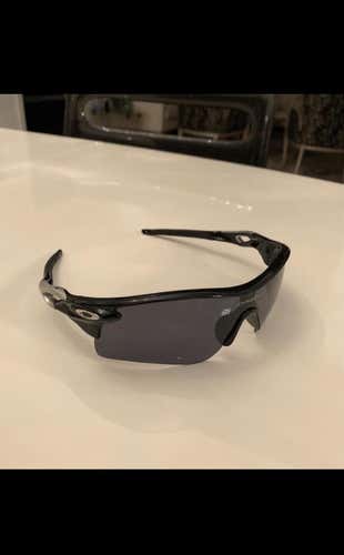 New Oakley Radarlock Sunglasses