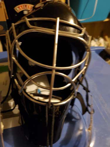 Senior Goalie Mask