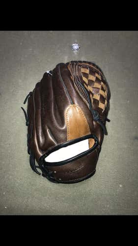 NWT Coach Brand Baseball Glove Fsot