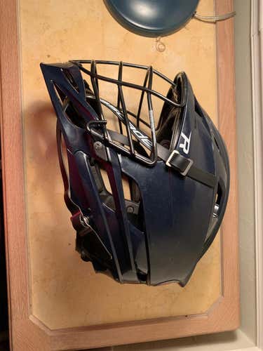 Blue Adult Player Cascade R Helmet