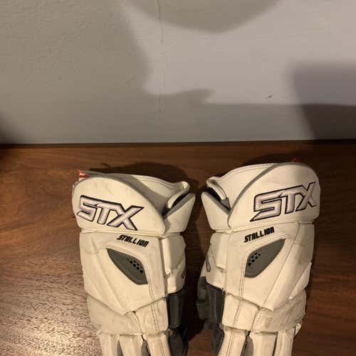 White  Stallion 500 Lacrosse Gloves 12"
