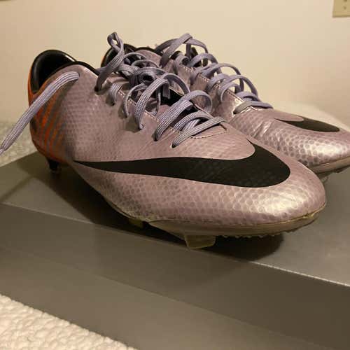 Men's 10.5 (W 11.5) Nike Mercurial Vapor Cleats