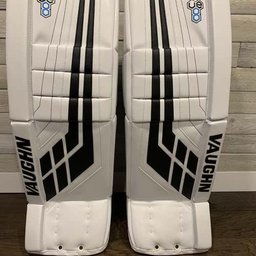 White Senior 33"+2” Vaughn Velocity VE8 Pro Carbon Pro Stock Goalie Leg Pads