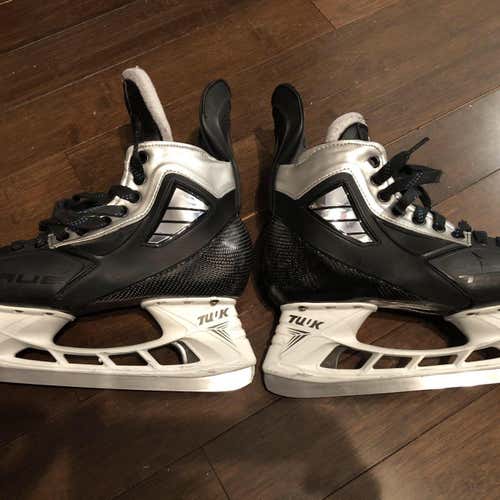Senior True Pro Custom D&R (Regular) Pro Stock Size 7.5 Hockey Skates