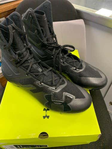 Adult Mens Size 11, Brand New Under Armour Football Cleats