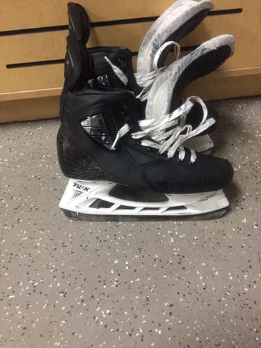 Senior True Pro Custom Hockey Skates D&R (Regular) Pro Stock Size 10